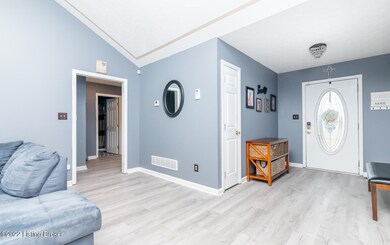 231 Autumn Leaf Dr, Mount Washington, KY 40047 - photo 4