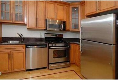 23 Margaret St unit 3, Boston, MA 02113 - photo 3