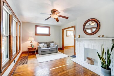 207 W. Lakeview Ave.