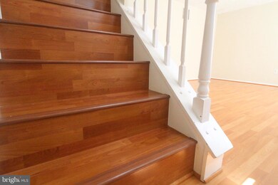 21 Dufief Ct, North Potomac, MD 20878 - photo 3