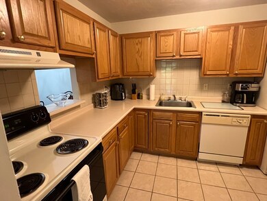 2366 Commonwealth Ave unit 3-3, Auburndale, MA 02466 - photo 3