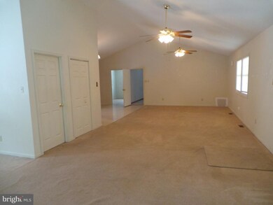 1005 Dominion Trail, Berkeley Springs, WV 25411 - photo 2