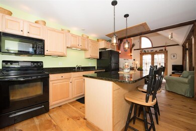 87 Charles St unit 4, Rochester, NH 03867 - photo 4