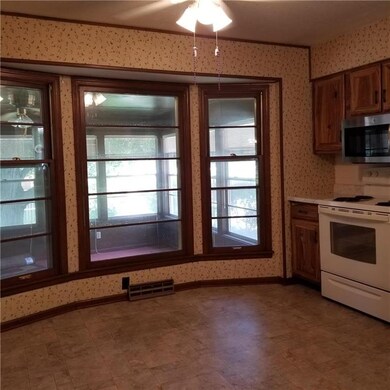 711 NW 10th St, Blue Springs, MO 64015 - photo 7