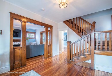 178 S Sprague Ave, Kingston, PA 18704 - photo 3