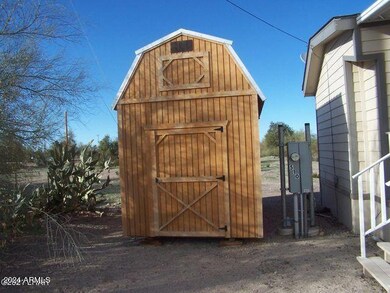 shed