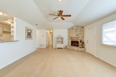 3418 Garden Grove Dr, Houston, TX 77066 - photo 7