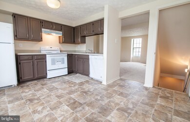 1319 Apple Ridge Ct, Edgewood, MD 21040 - photo 4