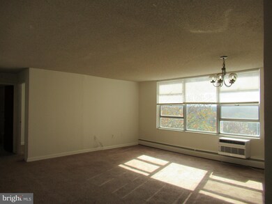 Radnor House unit 917, Bryn Mawr, PA 19010 - photo 3