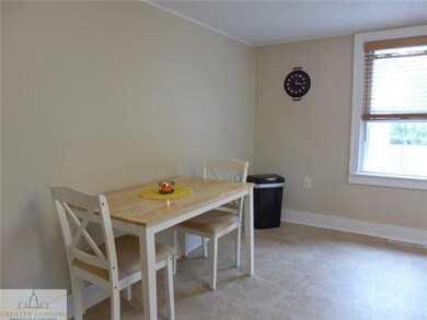 119 W South St, Grand Ledge, MI 48837 - photo 4