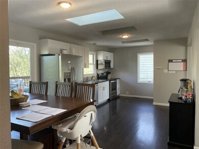 4307 SE 6th St, Des Moines, IA 50315 - photo 6