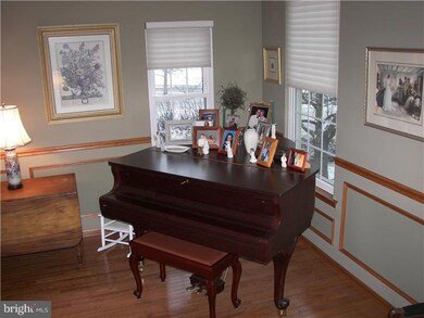 3919 Miriam Dr, Doylestown, PA 18902 - photo 7