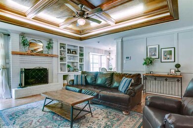 704 Geneva Dr, Wake Village, TX 75501 - photo 7