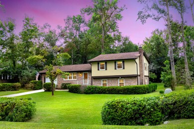 004_1625_scotts_hill_loop_rd-4