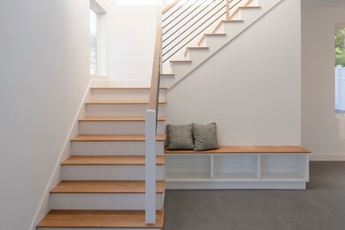 8 Hamlin Ave, Medford, MA 02155 - photo 5