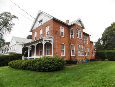 161 Church St, Saratoga Springs, NY 12866 - photo 4