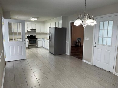 501 Fieldstone Rd, Warner Robins, GA 31093 - photo 5