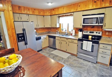 471 Garrett Rd, Ballston Spa, NY 12020 - photo 5