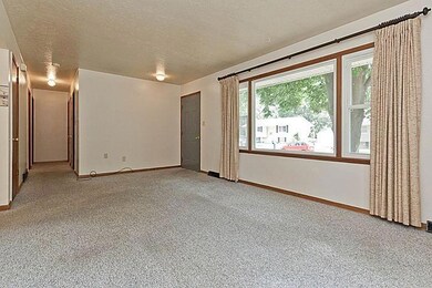 livingroom_700