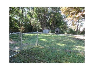 120 Malbone Rd, Newport, RI 02840 - photo 2