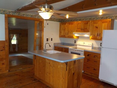 778 S Main St, Bellingham, MA 02019 - photo 5