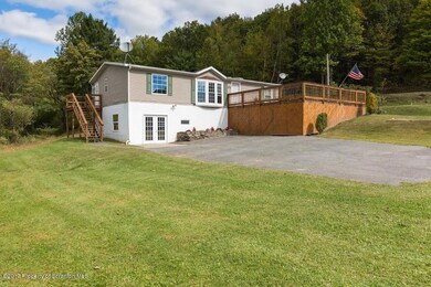 404 Coolbaugh Mountain Rd, Falls, PA 18615 - photo 2