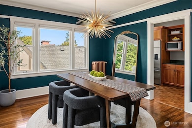 1902 Bigelow Ave N unit 404, Seattle, WA 98109 - photo 7