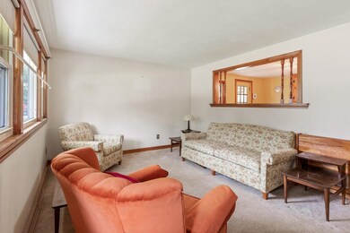 88 Bridle Rd, Billerica, MA 01821 - photo 5