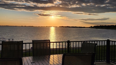 21133 Gregs Dr, Lake Preston, SD 57249 - photo 5