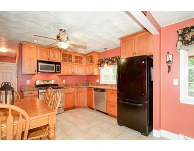 11 Maguire St, Methuen, MA 01844 - photo 5