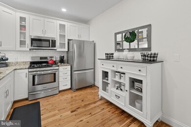 2520 Waterside Dr unit 109, Frederick, MD 21701 - photo 2