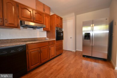 1304 Glenmont Rd, Baltimore, MD 21239 - photo 3