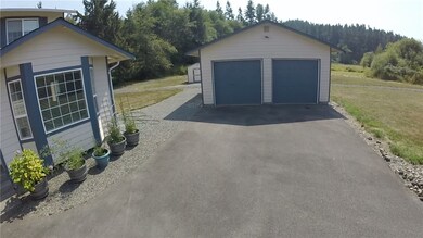 13625 S Prairie Carbon River Rd E, Orting, WA 98360 - photo 3