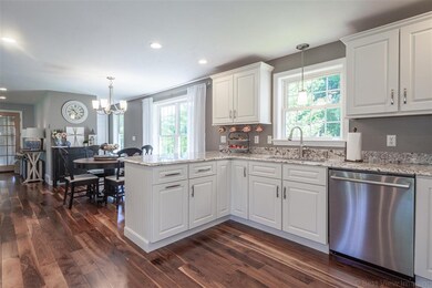 109 Talent Rd, Litchfield, NH 03052 - photo 5