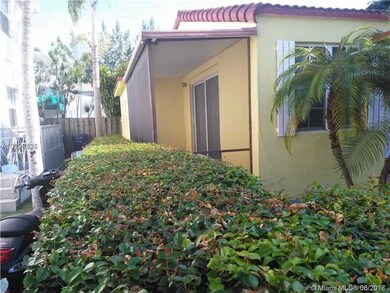 unlisted-address, Miami Beach, FL 33141 - photo 3