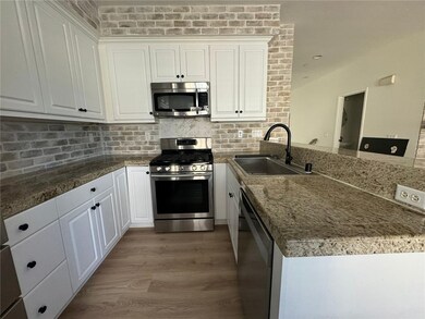 336 W Cork Tree Dr unit 244, Orange, CA 92865 - photo 2