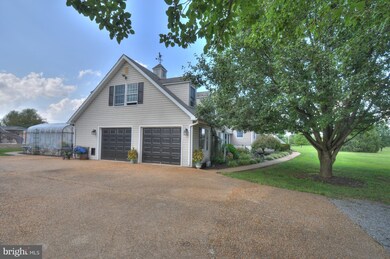 1028 Noble Ln, Berryville, VA 22611 - photo 5