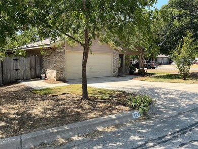 1217 N Rusk St, Weatherford, TX 76086 - photo 3