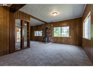 1018 E E St, Rainier, OR 97048 - photo 3