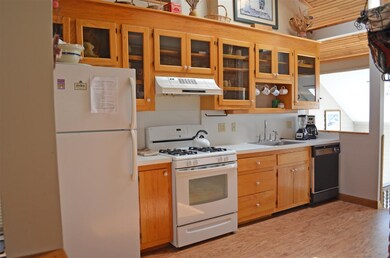 20 Gill Terrace, Ludlow, VT 05149 - photo 3