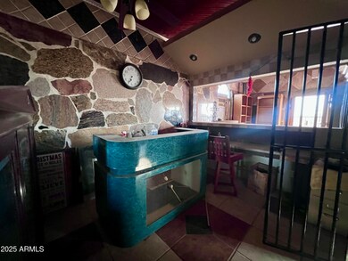 512 W Frontier St, Eloy, AZ 85131 - photo 5