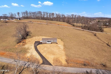 3-web-or-mls-18150-fortunes-way