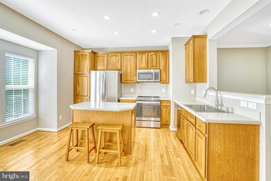 3559 Ellery Cir, Falls Church, VA 22041 - photo 4