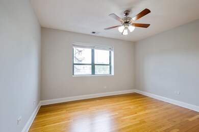 7616 N Marshfield Ave unit 201, Chicago, IL 60626 - photo 6