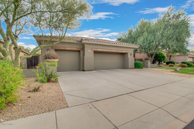 SPACIOUS 3 CAR GARAGE