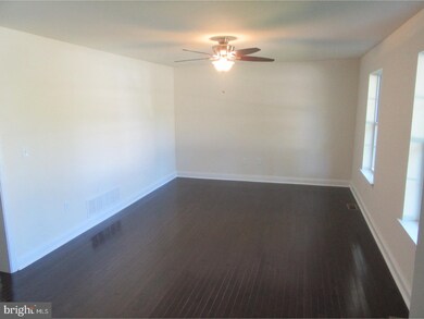 400 Edgewood Dr, Ambler, PA 19002 - photo 3