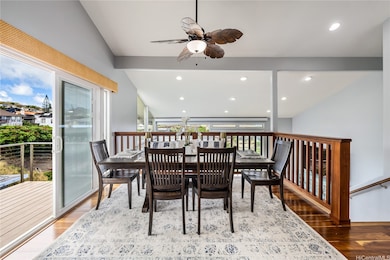 Another deck directly off of the dining area.