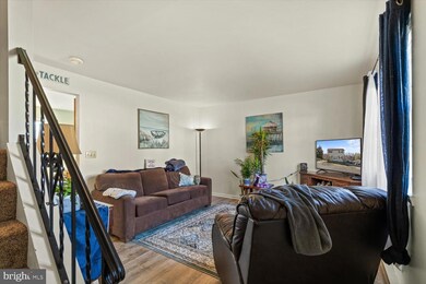 1078 Cloverton Dr, Columbia, PA 17512 - photo 6