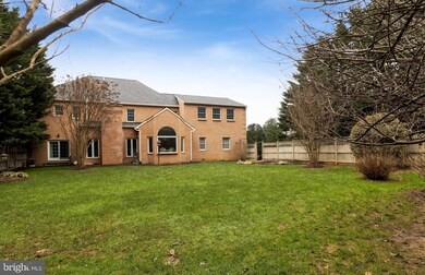 8503 Huntspring Dr, Lutherville Timonium, MD 21093 - photo 2