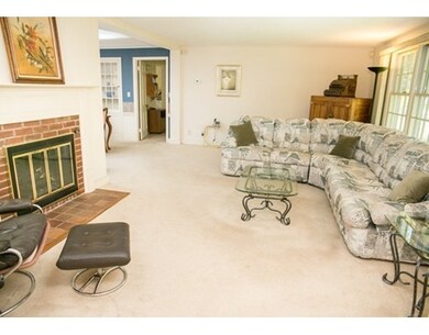 105 Maynard Rd, Northampton, MA 01060 - photo 7